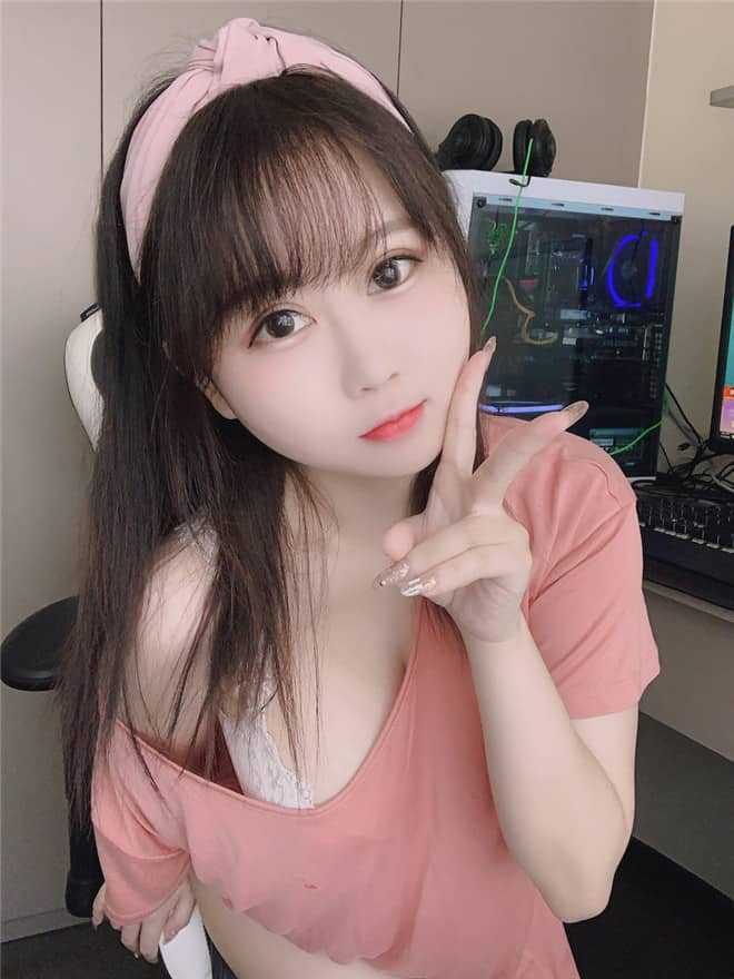 十六岁App截图